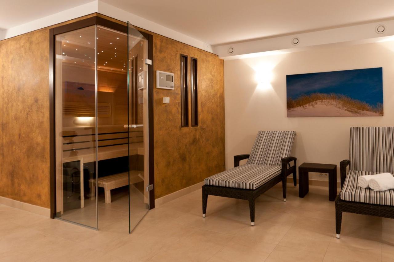 Ostsee Lodges Mit Wellnessbereich Timmendorfer Strand Ngoại thất bức ảnh