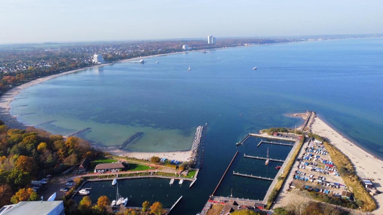 Ostsee Lodges Mit Wellnessbereich Timmendorfer Strand Ngoại thất bức ảnh